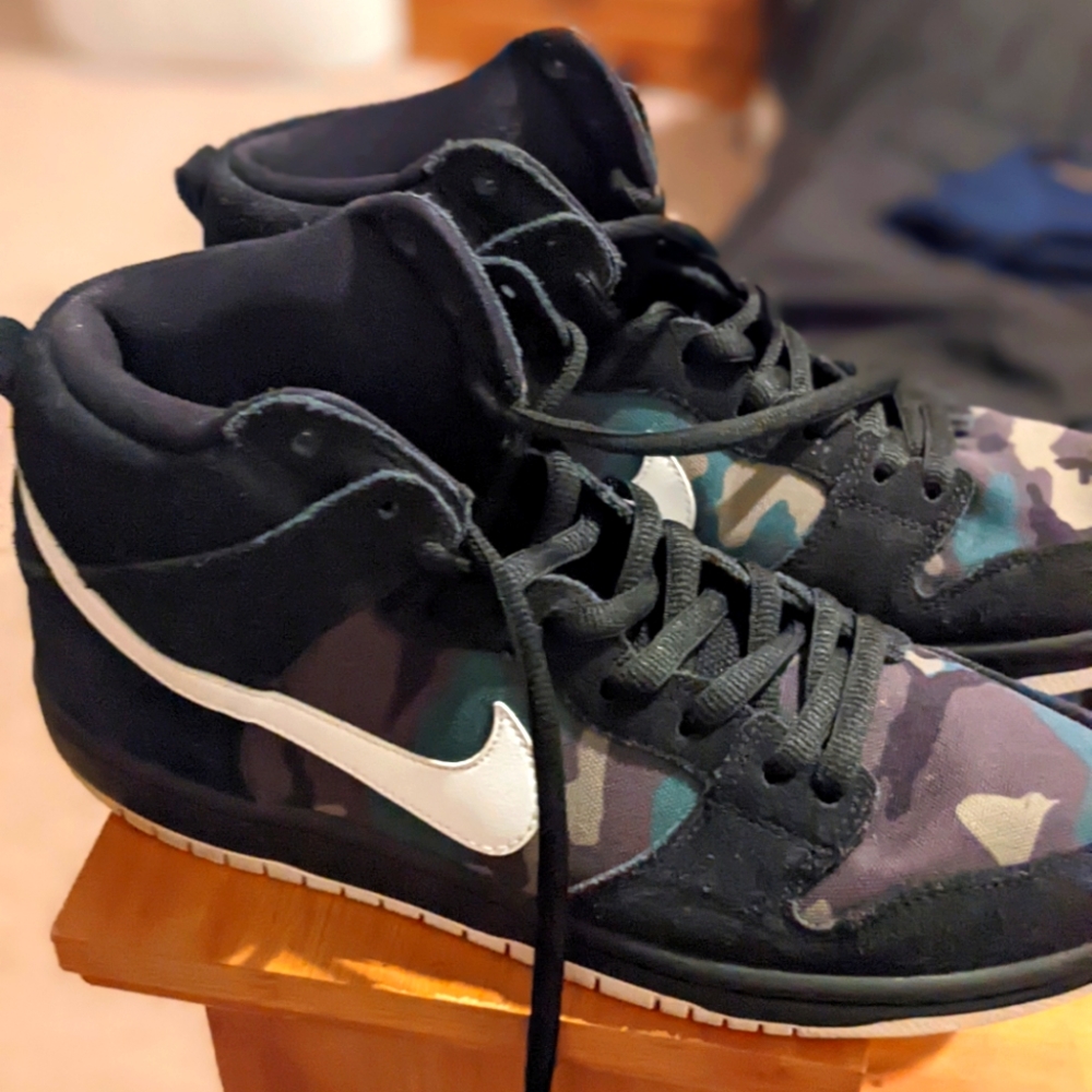 Nike Dunks rare camo